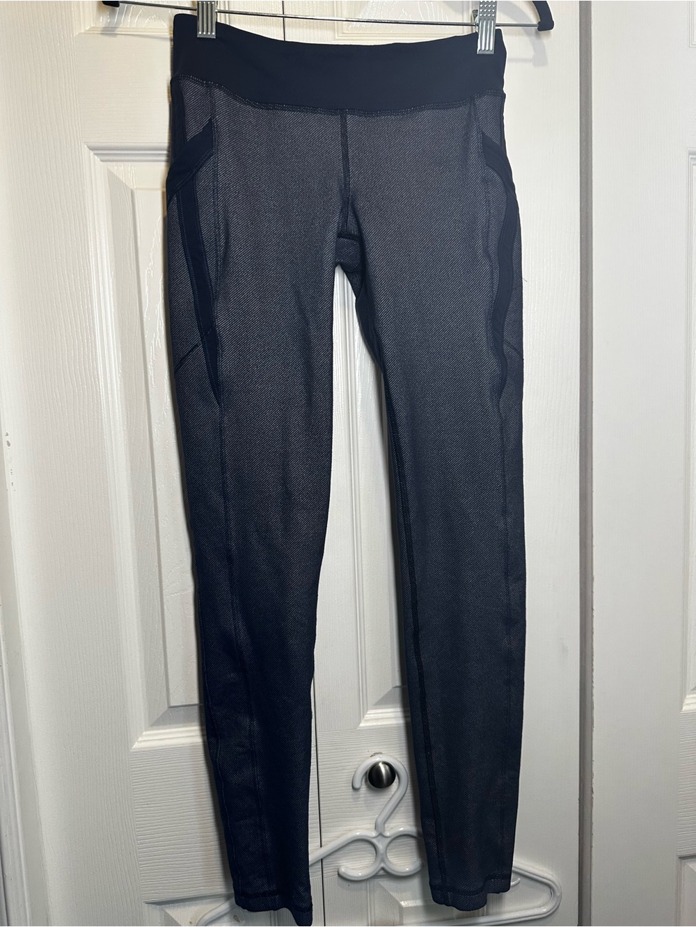 Ivivva navy jeggings Women's Performance Leggings #118